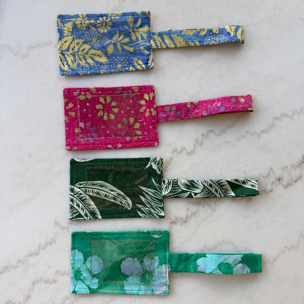 Luggage Tags, Hawaiian Print, Set of 4, Holiday, Vacation, Travel